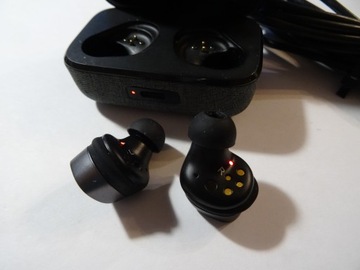 Bezprzewodowe Słuchawki Sennheiser MOMENTUM True Wireless 3 Black (MTW3 C)