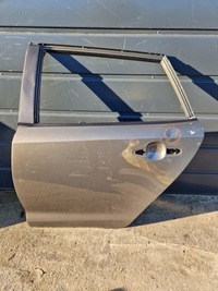 фото thumb №1, Toyota corolla e21 2018- kombi дверь задняя левая