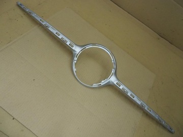 фото thumb №1, Mercedes c клас w206 amg решітка радіатора емблема решітка a2068885000