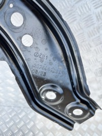 фото thumb №1, Кронштейн кронштейн лампы перед левый vw taigo 21-