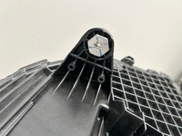 фото thumb №9, Mercedes eqs suv 296 x296 usa digital light a2969061002 правая комплектная