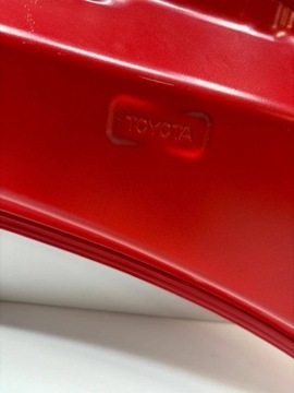 фото thumb №12, Toyota yaris iv капот