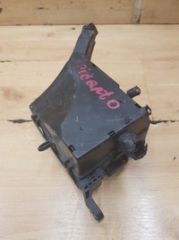 фото thumb №1, Коробка предохранителей kia picanto ii 1.0 12v