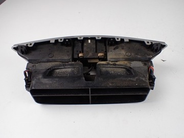 фото thumb №7, Средняя решётка воздуховод часы mercedes s500 w221 a2218300954