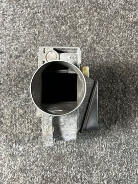 фото thumb №5, Дроссельная заслонка audi 80 b4 1.9 66kw 0281002072 028906301