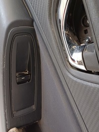 фото thumb №11, Subaru crosstrek 17-22 обшивка двері лівий/правий задня usa