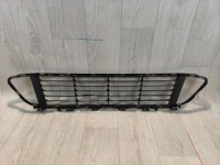 Bmw x1 f48 решётка средняя бампера перед 7354773 Доставка, фото thumb