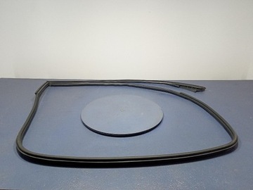 фото thumb №5, Alfa romeo brera 05-10 прокладка дверь правых правая