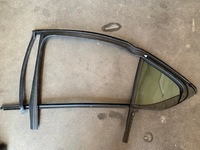 фото thumb №5, Skoda octavia iv скло двері праві зад трикутник 5e6845209 2022