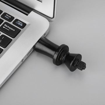 Czarna drewniana pamięć szachowa USB 2.0 Flash