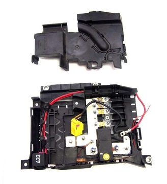 фото thumb №1, Коробка предохранителей vw touareg 7l 7l0937548