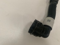 Tesla model y 3 рестайлінг  шланг патрубок радіатора трубка води 1077585-00-e оригінал Доставка, фото thumb