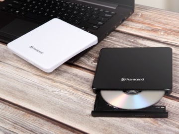 Сверхтонкий USB 2.0 записывающий привод CD/DVD Transcend