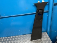 фото thumb №1, Mercedes w205 права оббивка стійка захист