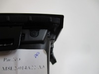 Решётка обдув usb land rover m8e2-014a22-a m8e2-04569-b m9p3-13f710-bb Цена, фото thumb