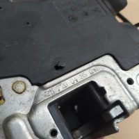 фото thumb №4, Mercedes-benz оригинальный номер 2117200435 замок дверь