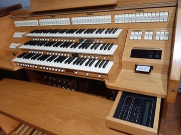 CYFROWE ORGANY KOŚCIELNE VISCOUNT-DOMUS PRESTIGE II DELUXE