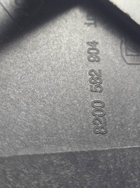 фото thumb №9, Renault clio iii 2008 крышка заливка топлива 8200582904