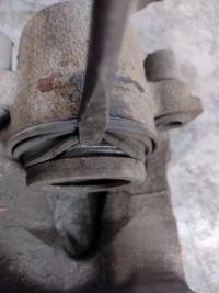 фото thumb №9, Суппорт тормозной правое перед audi a3 8l 1,9tdi