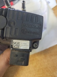 фото thumb №1, Форсунка adblue mercedes actros mp4 0001403939