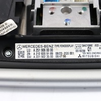 фото thumb №12, Mercedes w251 дисплей экран подголовник сиденье левый правый a2518705190