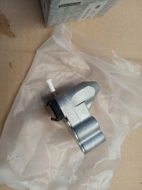 фото thumb №2, Nissan оригінальний номер 13070-jk21c натягувач ланцюга