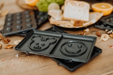 OPIEKACZ GOFROWNICA PANINI DO KANAPEK GRILL TORTILA TOST 5W1 OPIEKACZ 1200W