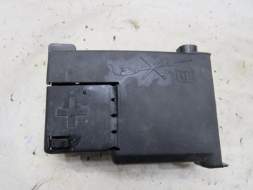 фото thumb №3, Клемма плюсовая zafira c 13368492