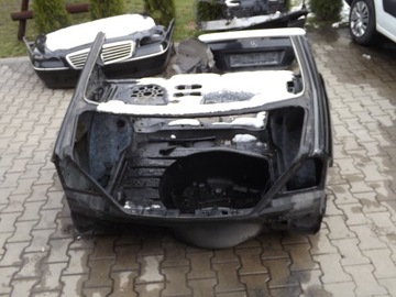 фото thumb №8, Mercedes c220 w203 sedan 197 полный зад pas задний четверть задняя левая правая