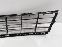 Решётка бампера средняя решётка  renault clio 3 3 рестайлинг  2009 2010 2011 2012 Недорого, фото thumb