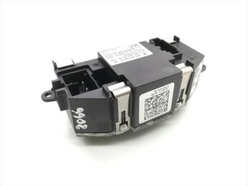 фото thumb №9, Audi a5 реле вентилятор 2.0 tfsi бензин 132kw 180 hp 8k0820521b 2011