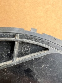 фото thumb №3, Эмблема значок логотип радар дистроник mercedes eqc n293