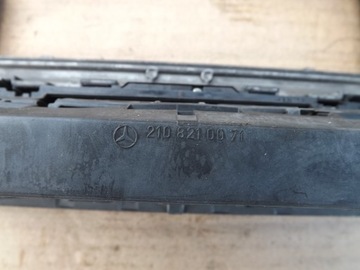 фото thumb №8, Mercedes e класс w210 w208 r170 панель рамка консоли кнопки 2108210071