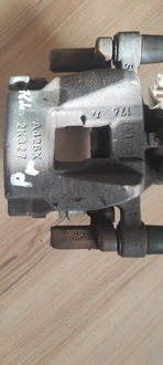 фото thumb №10, Суппорт тормоза правый задняя jaguar i-pace r/r velar