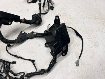 фото thumb №8, Rav4 v гибрид 4x2 жгут установка камеры двигателя полный led