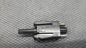 001545 Przełącznik świateł hamowania ford fiesta m