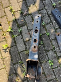 фото thumb №4, Кронштейн ресора перекидання кабіни mercedes atego