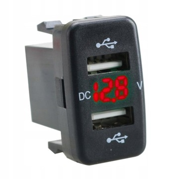 Samochodowy podwójny adapter gniazda USB