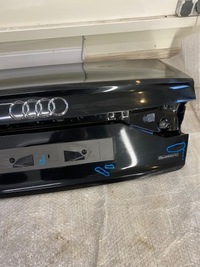 фото thumb №9, Audi a8 4n крышка