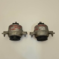 фото thumb №1, Jaguar xf xe 2.0d кронштейн подушка двигуна