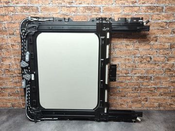 фото thumb №10, Bmw g20 g20 lci g26 g42 люк дах зсувний скляний бежева стеля