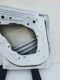 Tesla model y дверь задняя левая сторона левое  задняя 1493599-00-a Доставка, фото thumb