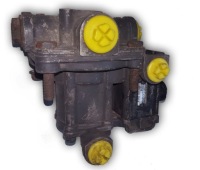 фото thumb №1, Клапан reduntancyjny mercedes actros 4802050010