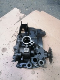 фото thumb №4, Насос оливи renault trafic ii 2.0 dci