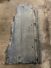 Audi a4 b8 a5 накладка плита пол подвеска левая Цена, фото thumb