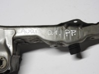 фото thumb №5, Toyota auris i 5d 06-09 2.0 d4d крепление лампы правое перед