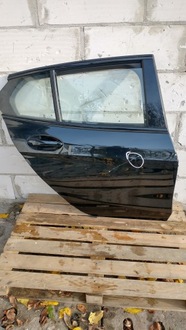 фото thumb №1, Bmw 1 f40 двері праві задні праві зад