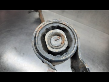 фото thumb №5, Рычаг правые перед volvo v50 s40 c30 c70 31277462