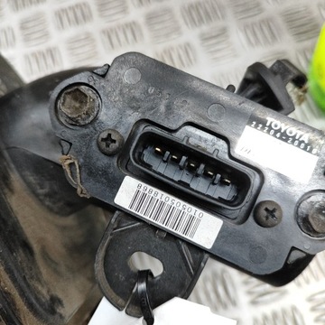 фото thumb №8, Toyota hiace h50, h60, h70 2001 корпус фильтра воздуха