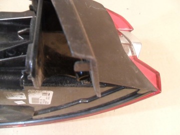 фото thumb №9, Лампа led правая зад toyota rav4 iv рестайлинг 2015-